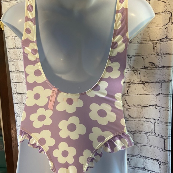 Sugar Thrillz Ruffle Retro Flower 1pc  Swim Suit, Size L - Picture 4 of 9